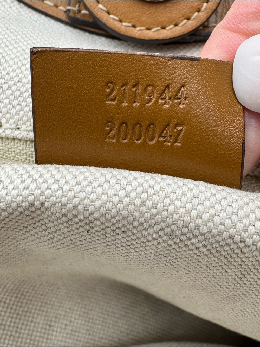Gucci Canvas & Leather Trim Shoulder Bag with Hangtag - Picture 11 of 13